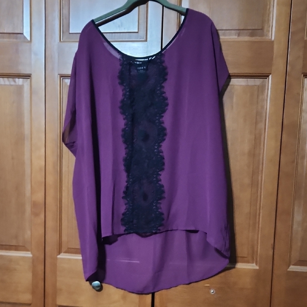 Elegant Purple Top with Black Lace Detail